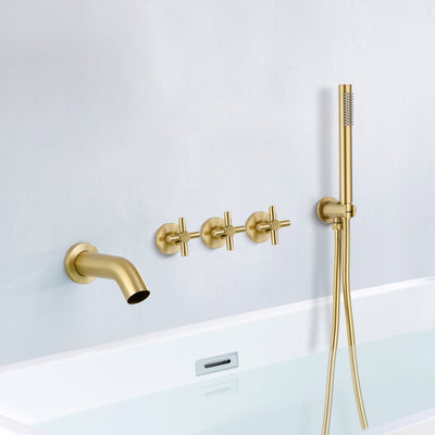 Torneira para banheira com montagem em parede em cascata de ouro escovado com chuveiro de mão e válvula áspera