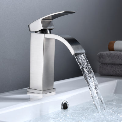 Wasserfall-Badezimmerarmatur, Waschtischarmaturen, gebürstetes Nickel-Finish