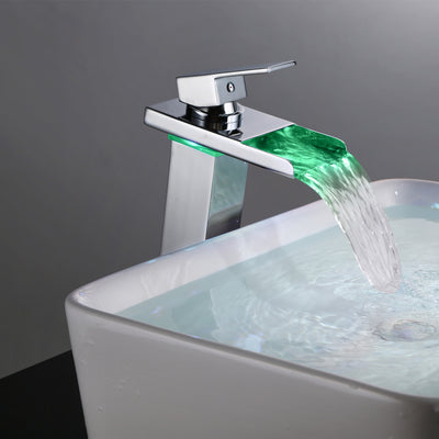 Einloch-Waschtischarmatur mit Wasserfall-LED-Farbwechsel-Auslauf